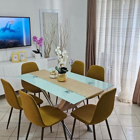 Apartment Milevoj Koromačno Екстериор снимка