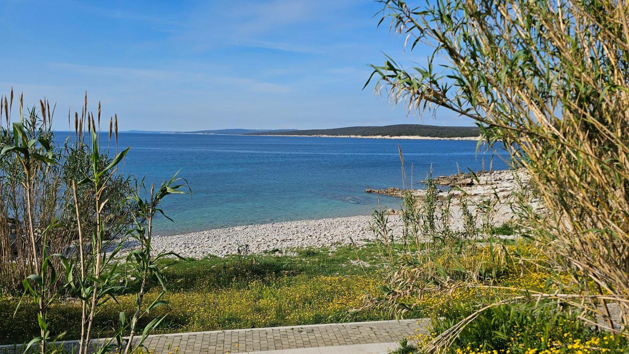 Apartment Milevoj Koromačno Екстериор снимка